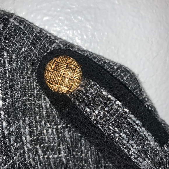 BloomChic Black and White Tweed Blazer - Picture 4 of 5